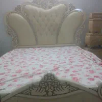 تخت خواب دونفره چرم کوبی شده