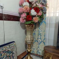 گلدان بسیار تمیز و سالم و شیک