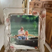 قاب عکس شیشه ای در ابعاد 30/35