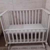 تخت گهواره ایی کودک