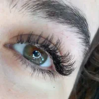 کاشت مژه فقط 300