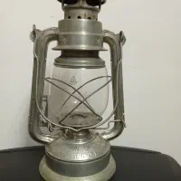 یک عدد فانوس نفتی  کارکرده