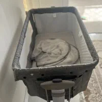 تخت و گهواره کنار مادر دلیجان|تخت و صندلی بچه|قرچک, زیبا شهر|دیوار