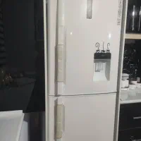 یخچال فریزر بالا و پایین