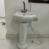 روشویی به همراه شیر