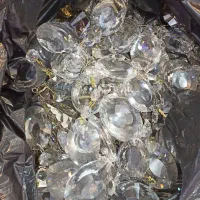 لوستر گوی یا کریستال لامپ شمعی ولامپ آویزچهارشاخه|لوستر و چراغ آویز|مشهد, خواجه ربیع|دیوار