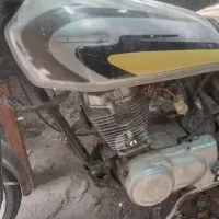 دو عدد موتور مشکی مزایده ۳۰