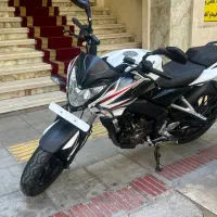 پالس ان اس۲۰۰ مدل ۹۵ تک برگ سند|موتورسیکلت|اصفهان, خواجو|دیوار