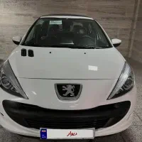 پژو۲۰۷iمدل۱۴۰۲ارتقایافته بدون‌رنگ درحدصفر|خودرو سواری و وانت|شیراز, شیشه‌گری|دیوار