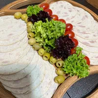 محصولات و سوسیس کالباس خانگی چیتگر|خوردنی و آشامیدنی|تهران, بوستان چیتگر|دیوار
