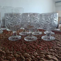 تعدادی بلور و جام و پیرکس خارجی