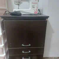 میز و صندلی چرخ خیاطی