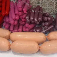 سوسیس و کالباس و کباب لقمه ای زعفرانی خانگی|خوردنی و آشامیدنی|نجف‌آباد, ولیعصر|دیوار