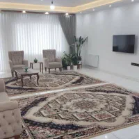 فرش و کناره و پادری