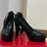 کفش پاشنه دار مجلسی
