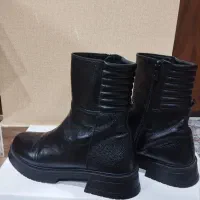 نیم بوت چرم اصل سایز۳۸|کیف، کفش، کمربند|رشت, معلم|دیوار