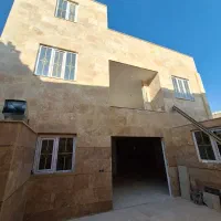 فروش ویلای دوطبقه نوساز با حیاط مستقل و قیمت مناسب