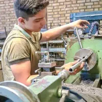 تراشکار و فرزکار