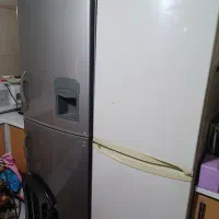 دو عدد یخچال فریزر در حد