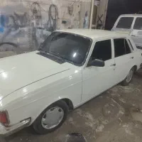 پیکان عروسک|خودرو کلاسیک|مهاباد (آذربایجان غربی), |دیوار