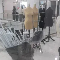 تعدادی لوازم مغازه