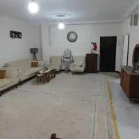 اپارتمان ۶۴ متری حصارک پایین