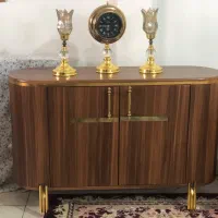بوفه و زیر تلویزیون