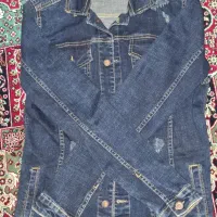 ژاکت جین مردانه با طراحی پارگی دار تزئینی