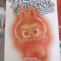 عروسک لبو بو