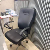 صندلی چرخدار