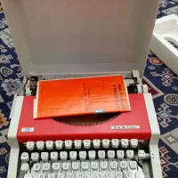ماشین تحریر تایپ