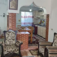 دو خواب حیاط دار طبقه همکف|اجارهٔ کوتاه‌مدت ویلا و باغ|رامسر, |دیوار