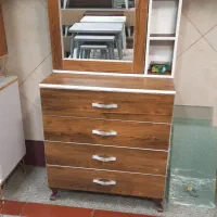 میز آرایش|بوفه، ویترین، کنسول|امامزاده عبدالله, |دیوار