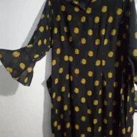 قصری در حد نو|لباس|مهاباد (آذربایجان غربی), |دیوار