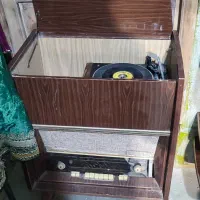 رادیو گرام عتیقه وموزه ای کمیاب