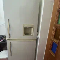 لوازم خانگی یخچال ،کمد،میز آرایش،کتابخانه،بخاری