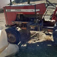 خدمات‌تراکتور