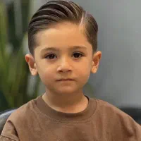 اصلاح مو کودک سالمند بیمار /در منزل (سرتاسر اهواز)