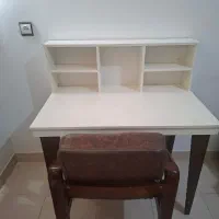 میز مطالعه و صندلی چرم مطالعه