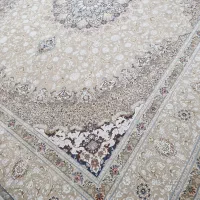 تک ۲۰ متری ۱۲۰۰شانه گل برجسته، فرش فراشی