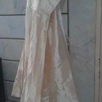 3عدد لباس عروس،چند عدد ژپون و شنل|لباس|خمینی‌شهر, |دیوار