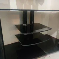 میز تلوزیون شیشه ای