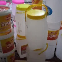 ۲۶عددسطل ماست ۲کیلویی برای دوشاب رب وحبوبات و....