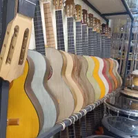 تدریس تخصصی گیتار|خدمات آموزشی|کاشان, میدان کهنه|دیوار