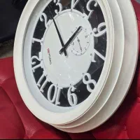 ساعت دیواری