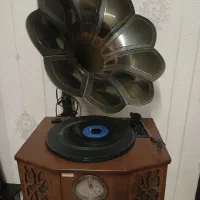 گرامافون کاملا سالم