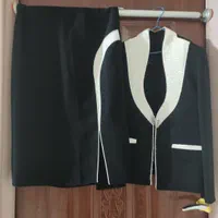 لباس مجلسی زنانه|لباس|شیراز, قلعه نو|دیوار