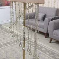 آباژور ایستاده سالم خودم ۳تومن پولش دادم