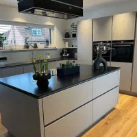 طراحی واجرای جدیدترین دکور هابرای منازل ومغازه و..