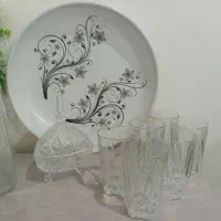 مقداری ظرف بلا استفاده